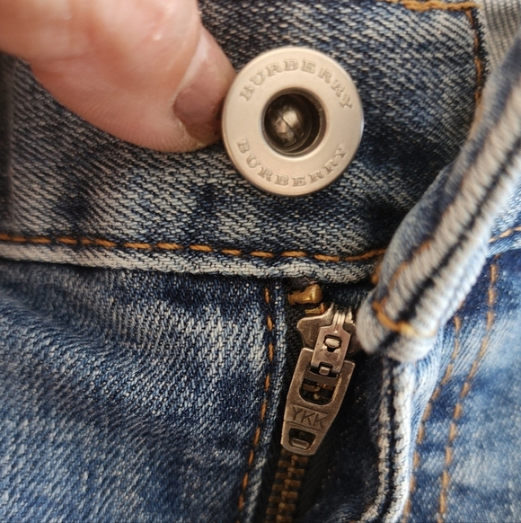 BURBERRY ORIGINAL SKINNY JEANS SIZE 27R - Picture 7 of 12